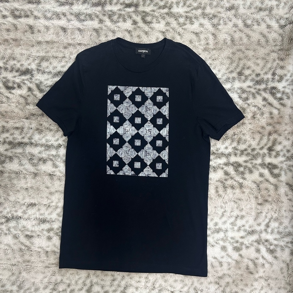 Express T Shirt Men Medium Black Graphic Used